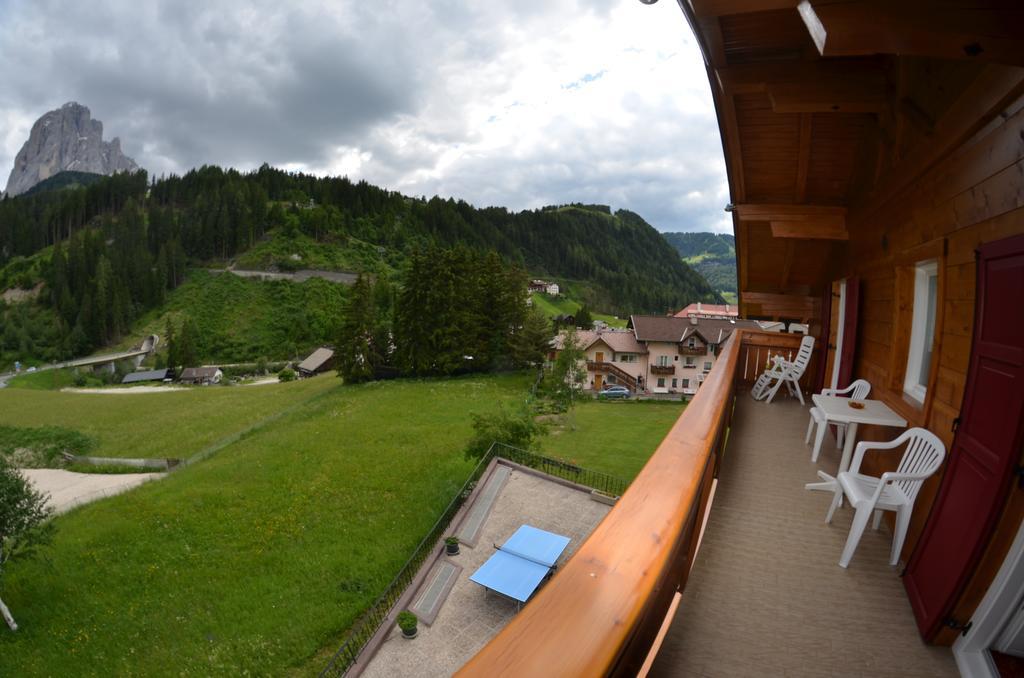 Bed and Breakfast Garni Ossi Santa Cristina Val Gardena Camera foto